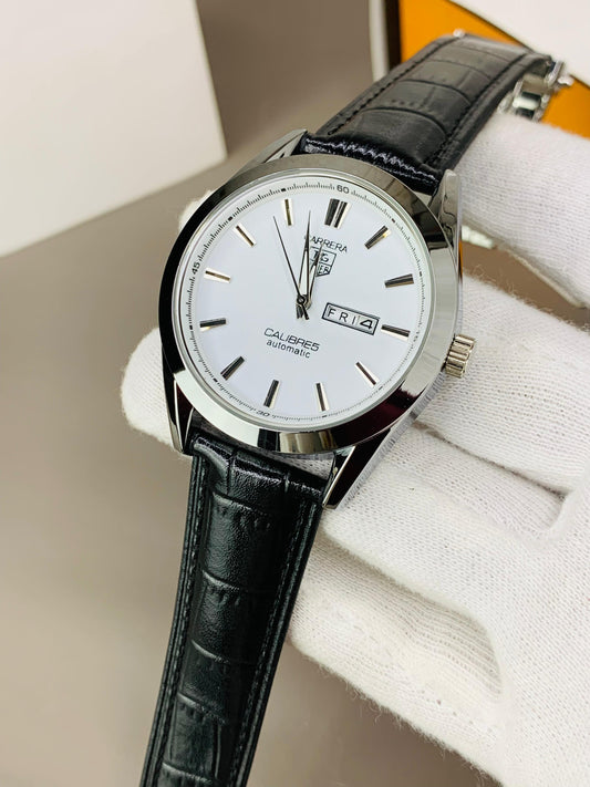 Tag C5 White/Black